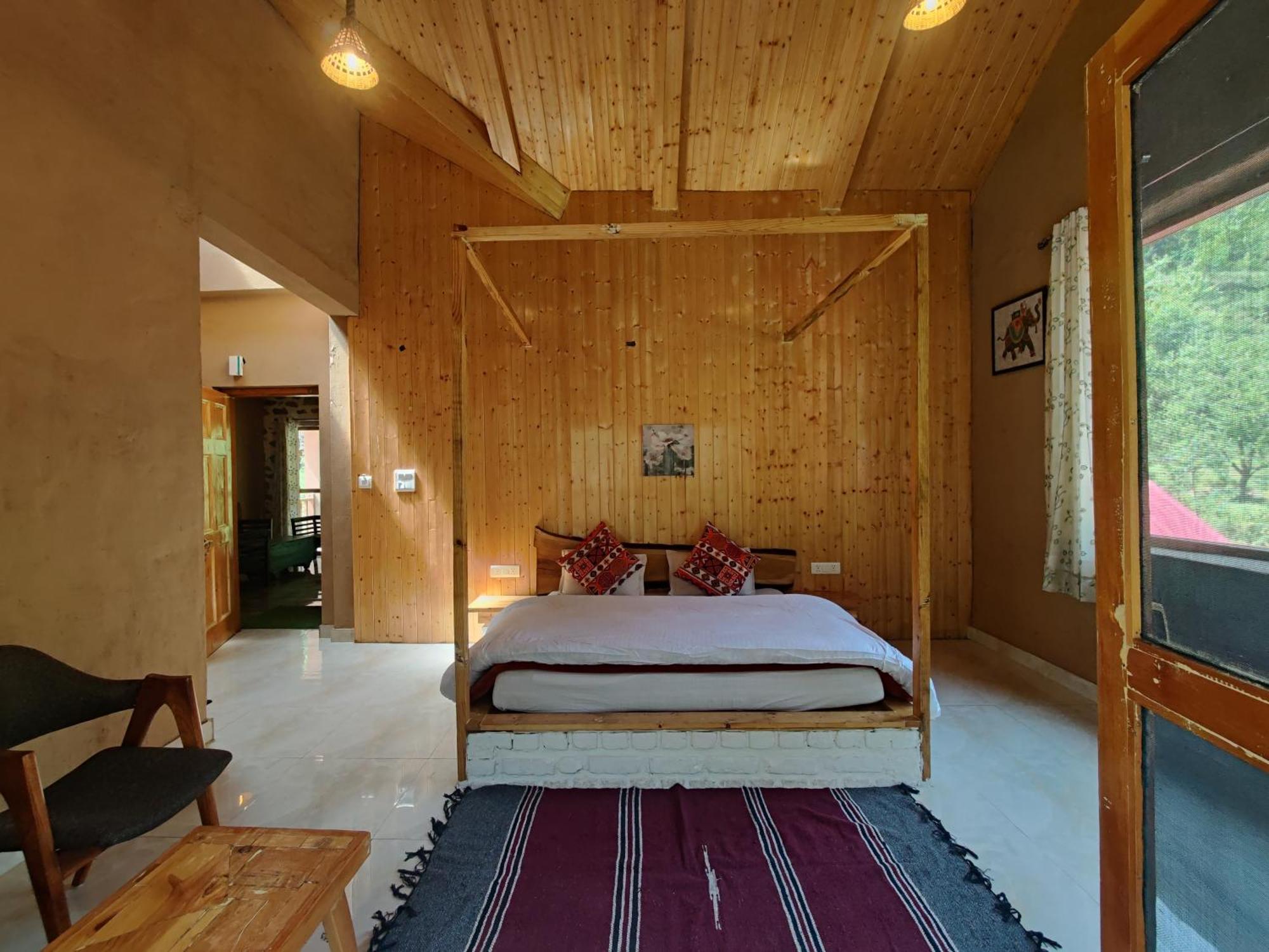 Offbeat Abodes - Tirthan Valley Banjār Exterior photo