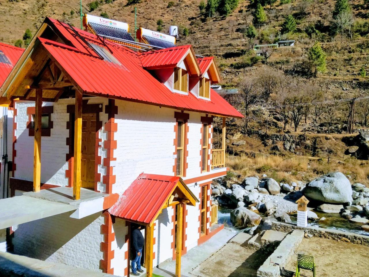 Offbeat Abodes - Tirthan Valley Banjār Exterior photo